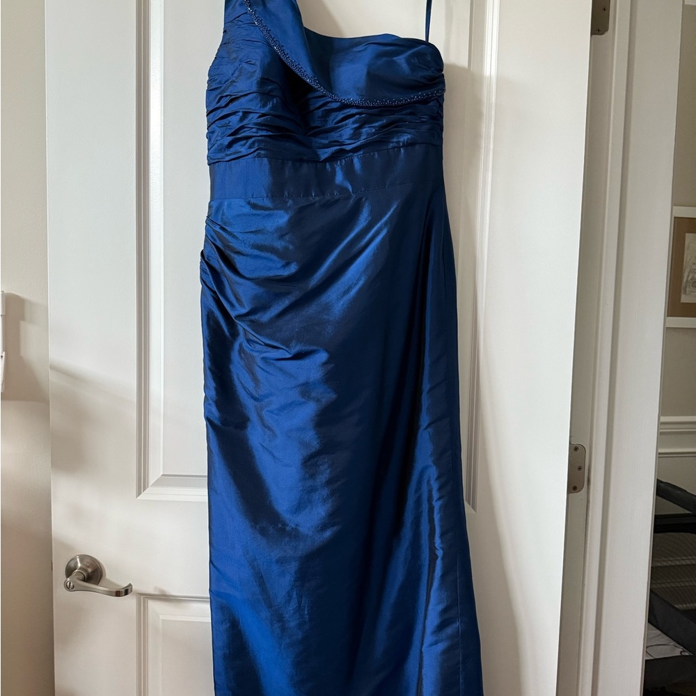 Elegant Blue Evening Dress